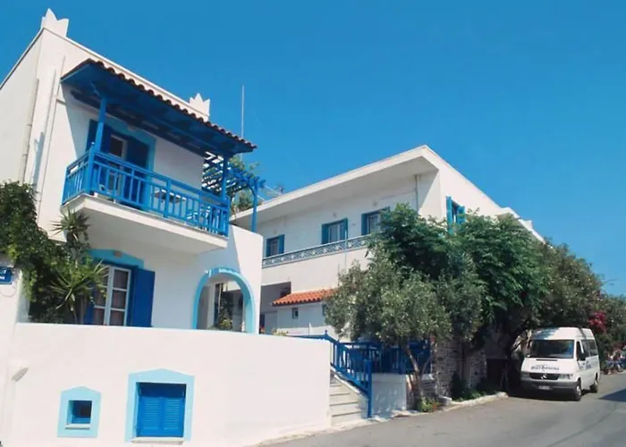 Barbouni & Appart hôtel Naxos City