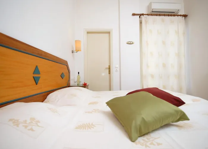 Barbouni & Appart hôtel 2*