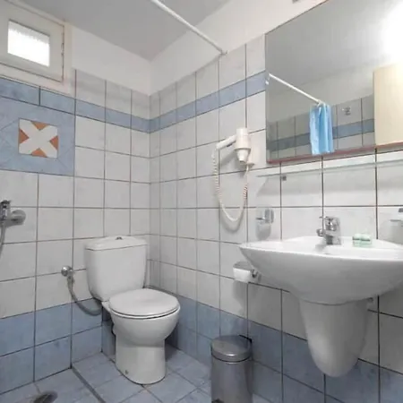 Barbouni & 2* Naxos City