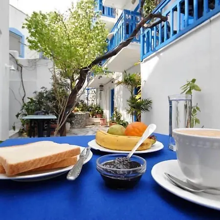 מלון דירות Barbouni &